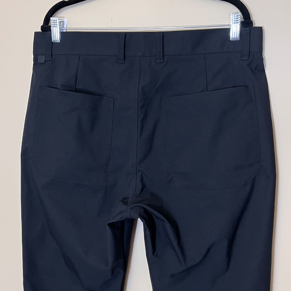 Lululemon Slim Tapered Twill Trouser Pants - Men's Size 35*30 - Black - Picture 4 of 11